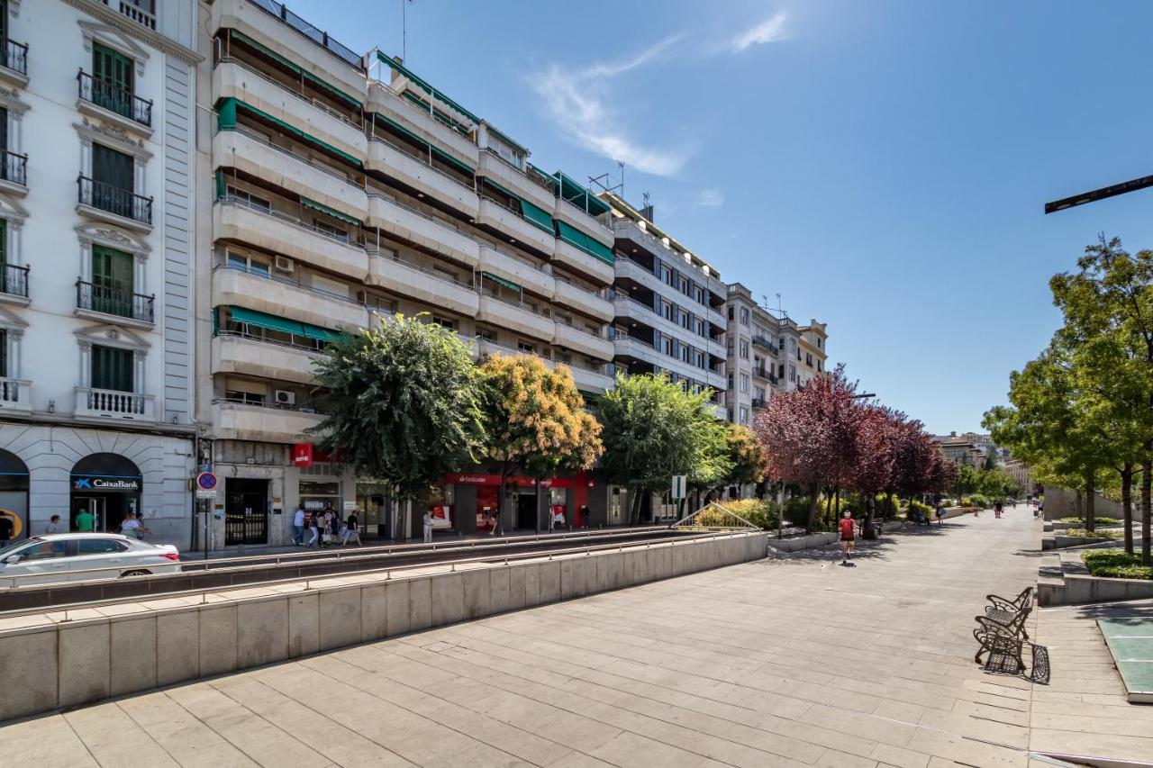 Bns Triunfo Centro Suites Granada Exterior foto